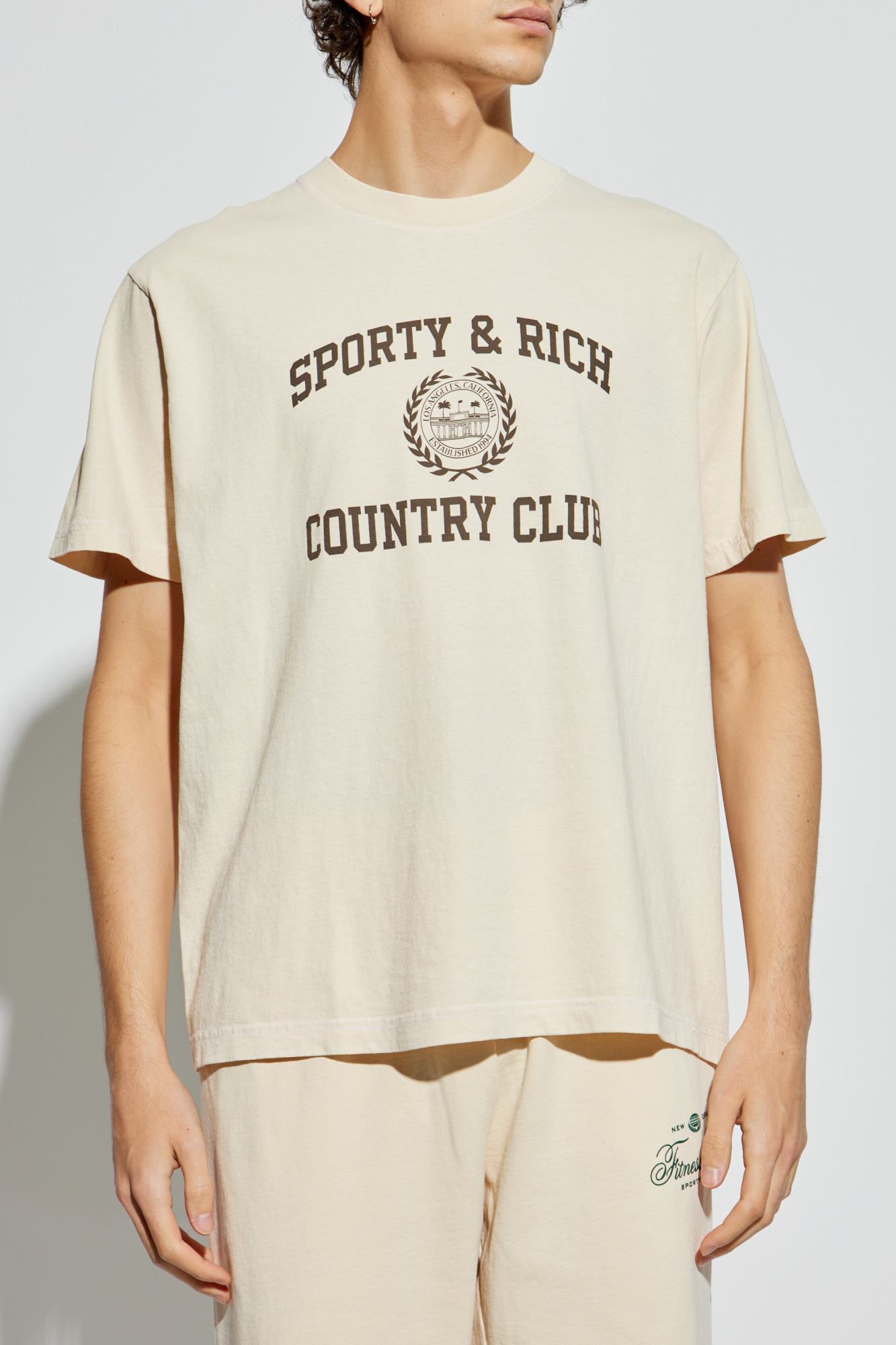 【SPORTY&RICH/スポーティアンドリッチ】 LEAGUE T-SHIRT Sporty & Rich - League T-Shirt | HBX - Globally Curated